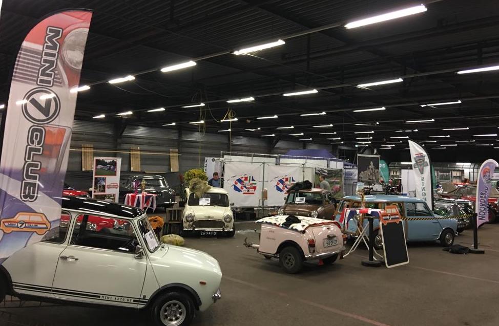 Stand met Mini's op Eelde Classics