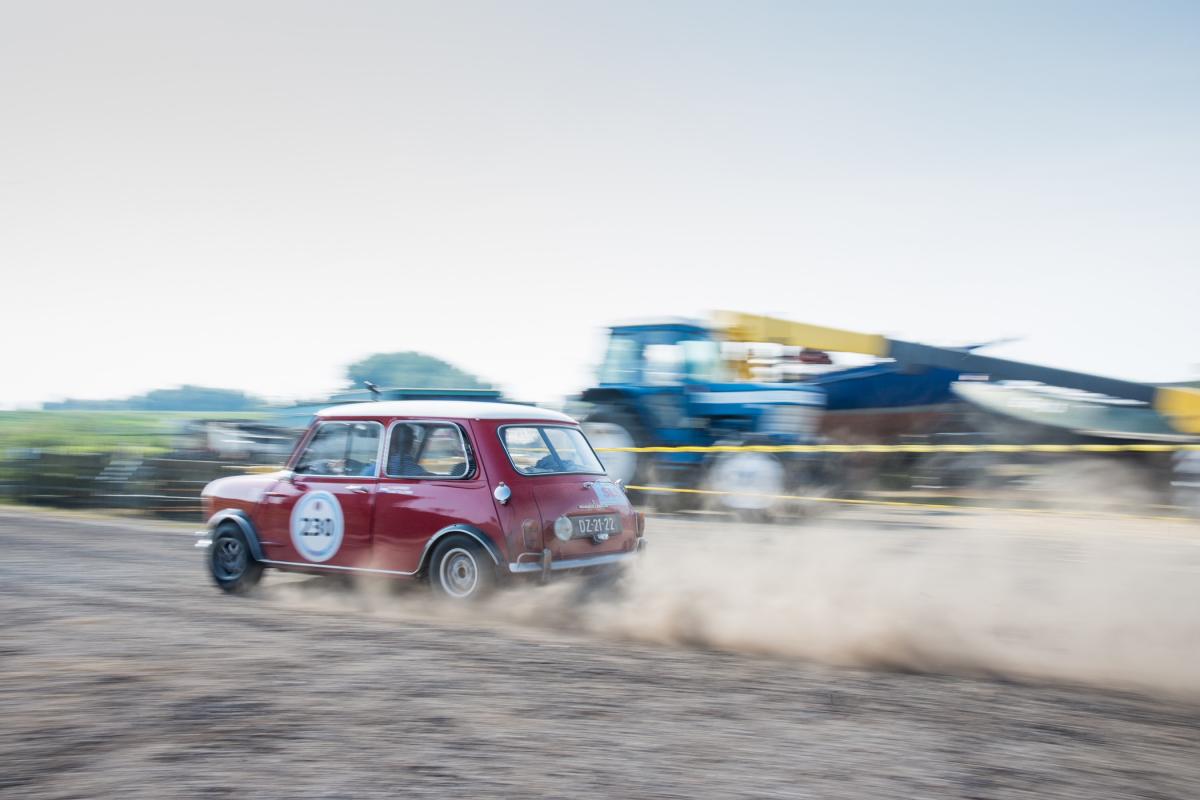 Mini in actie bij SLS Rally