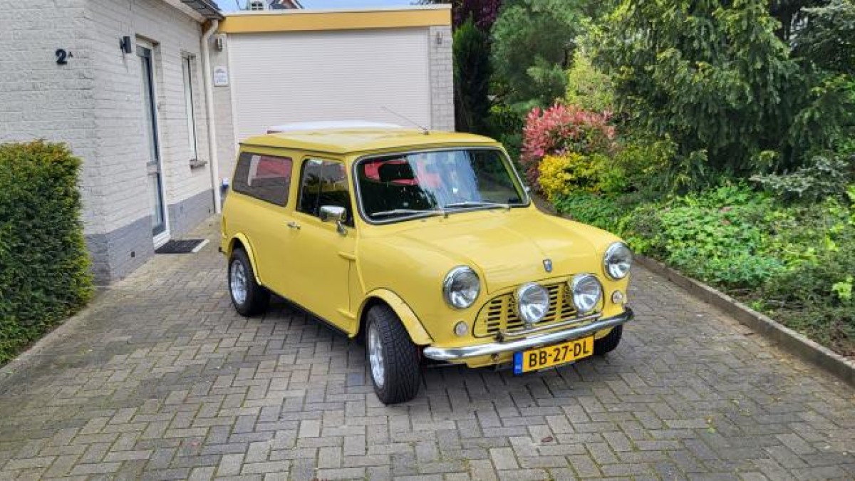mini van 1981 , 65500km, 