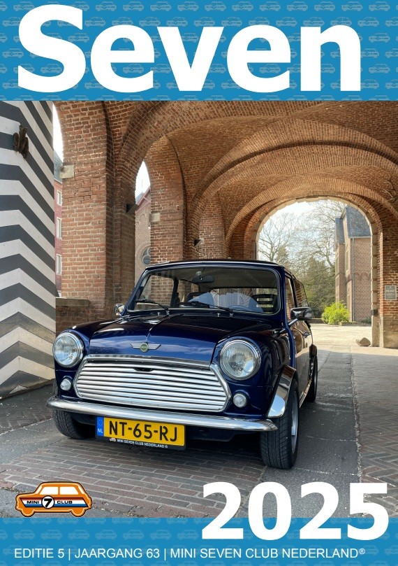 Cover van seven 5, Mini onder een poort